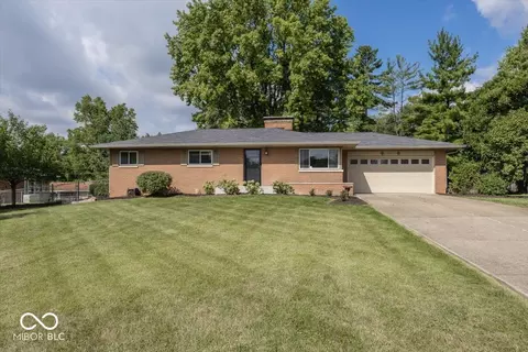 6054 Wexford Rd, Indianapolis, IN 46220