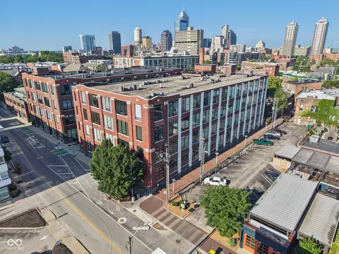 624 E Walnut St #21, Indianapolis, IN 46204