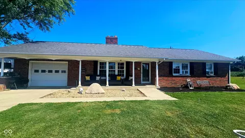500 Myres St, Crothersville, IN 47229
