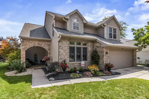 7739 Chesapeake Dr W, Indianapolis, IN 46236
