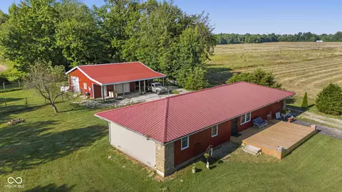 741 W Booe Rd, Austin, IN 47102