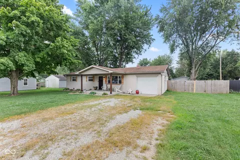 507 E Marion Ave, Arcadia, IN 46030 photo 2