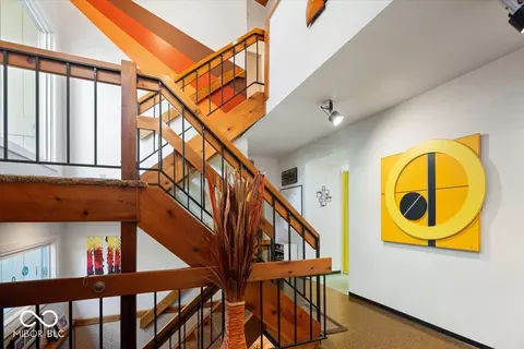 Entry Way - 1102 Pendle Hill Ave, Pendleton, IN 46064 photo 1 of 3