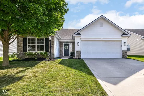 15226 High Timber Ln, Noblesville, IN 46060