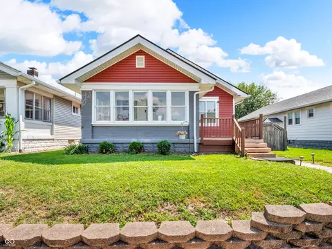 209 S 6th Ave, Beech Grove, IN 46107