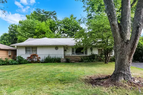 1120 E Jefferson St, Franklin, IN 46131