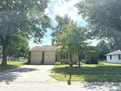 1329 Brownswood Dr, Brownsburg, IN 46112