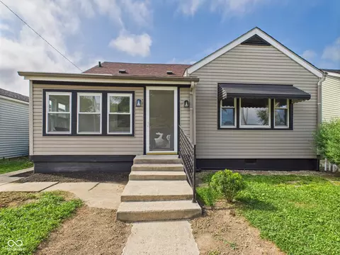 139 E 36th St, Anderson, IN 46013