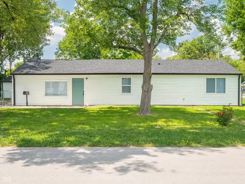4690 N Sadlier Dr, Indianapolis, IN 46226