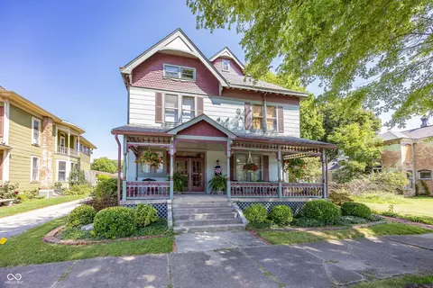 116 W Main St, Knightstown, IN 46148