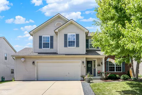 6018 Twyckenham Dr, Indianapolis, IN 46236