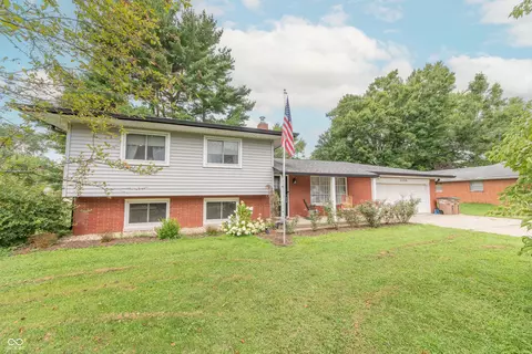 3350 Virginia St, Columbus, IN 47203