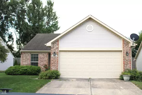 631 Muirfield Dr, Brownsburg, IN 46112