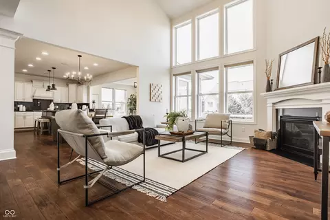 16016 Viking Lair Rd, Westfield, IN 46074