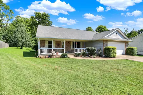5015 W De Ann Dr, Bloomington, IN 47404