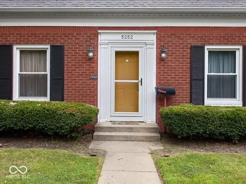 5252 E St Clair St, Indianapolis, IN 46219 photo 4