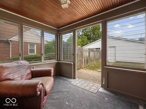 5252 E St Clair St, Indianapolis, IN 46219 photo 22