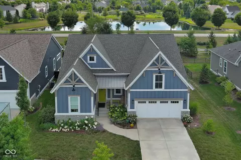 15365 Holcombe Dr, Westfield, IN 46074