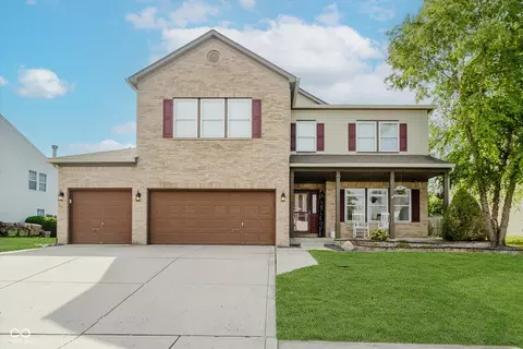 14897 Drayton Dr, Noblesville, IN 46062