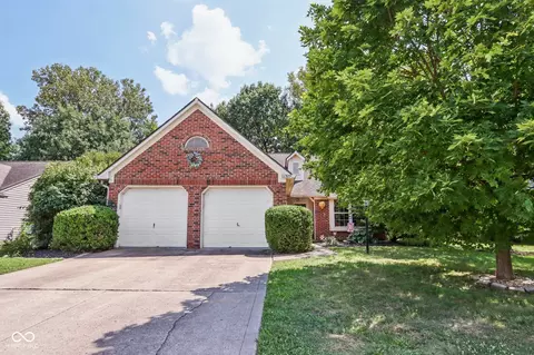 11329 Cherry Blossom E Dr, Fishers, IN 46038
