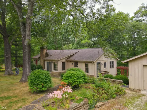 576 State Road 135 N, Nashville, IN 47448