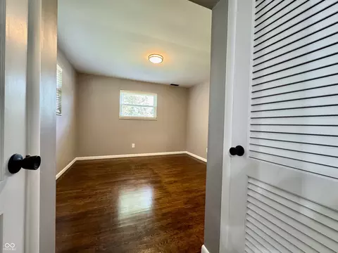 3886 E Carol Ct, Columbus, IN 47203 photo 29