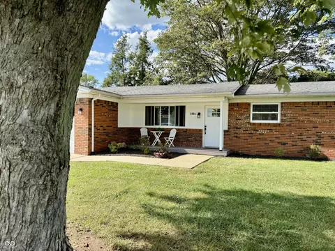 3886 E Carol Ct, Columbus, IN 47203 photo 3