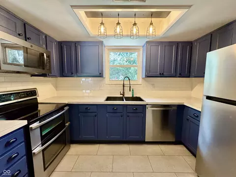3886 E Carol Ct, Columbus, IN 47203 photo 12