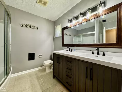 3886 E Carol Ct, Columbus, IN 47203 photo 25