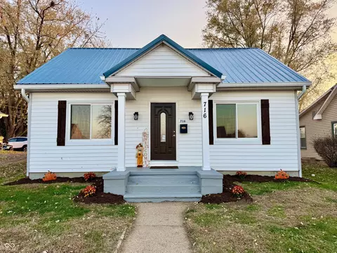 716 W Walnut St, Brownstown, IN 47220