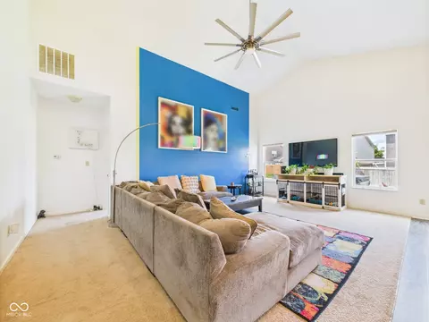 Living - 1666 Huntzinger Blvd, Pendleton, IN 46064 photo 3 of 3
