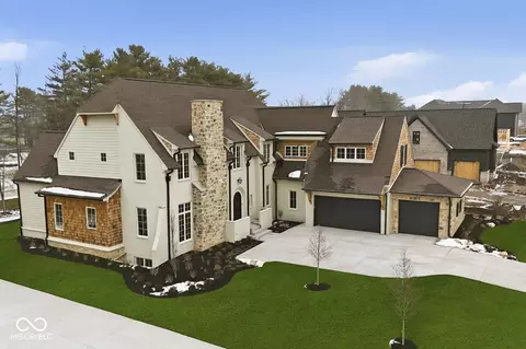 10840 Dartmoor Ct, Zionsville, IN 46077