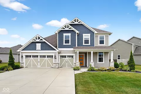 1081 Park Ct, Avon, IN 46123