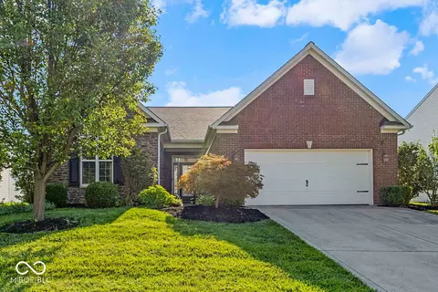 1393 Padana Dr, Greenwood, IN 46143