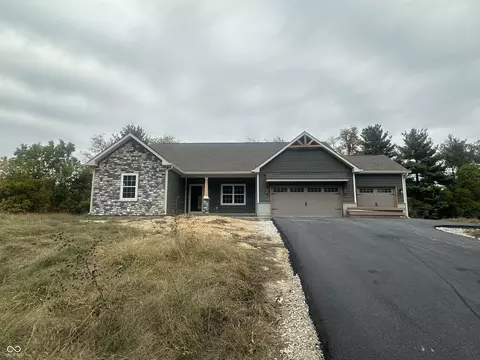 12146 Spring Creek Dr, Covington, IN 47932
