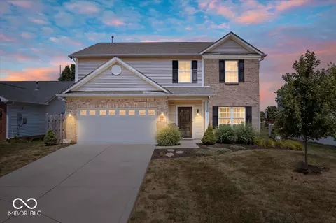10596 Cobton Cir, Noblesville, IN 46060