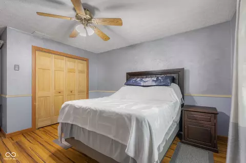 Bedroom - 131 Brookside Dr, Hope, IN 47246 photo 2 of 4