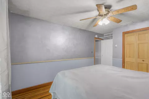 Bedroom - 131 Brookside Dr, Hope, IN 47246 photo 3 of 4