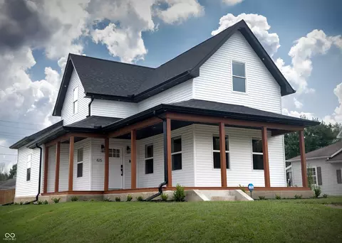 825 Main St, Elwood, IN 46036