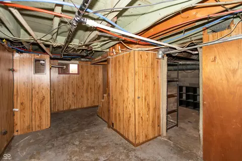 2204 Maple St, Columbus, IN 47201 photo 18