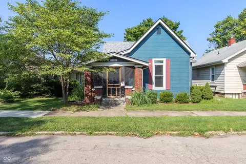 2204 Maple St, Columbus, IN 47201 photo 2