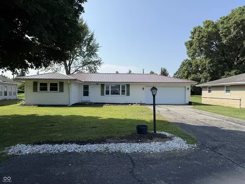 2015 Lebanon Rd, Crawfordsville, IN 47933