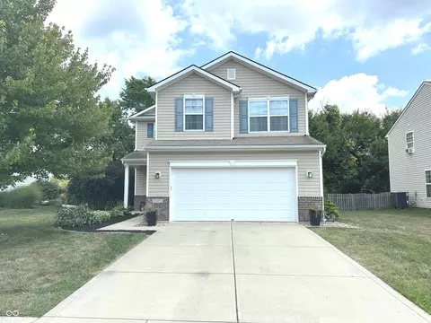 3479 Paisley Pt, Whitestown, IN 46075