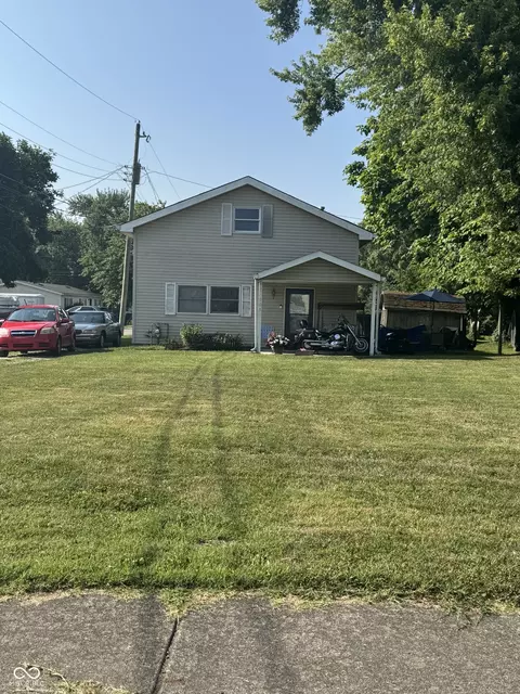 103 W Osage St, Greenfield, IN 46140