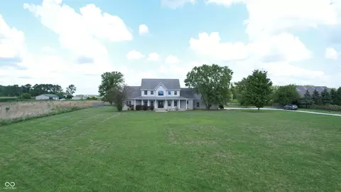 6705 E County Road 800 N, Bainbridge, IN 46105