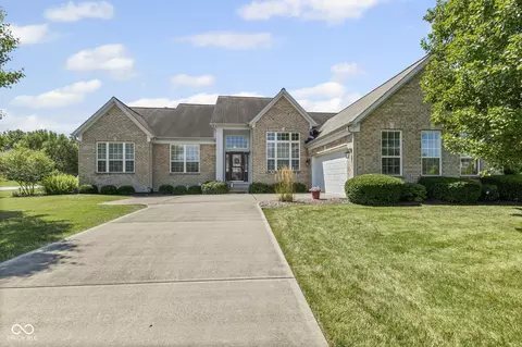 5387 Acadia Ct, Plainfield, IN 46168