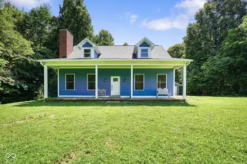 6723 Red Day Rd, Martinsville, IN 46151