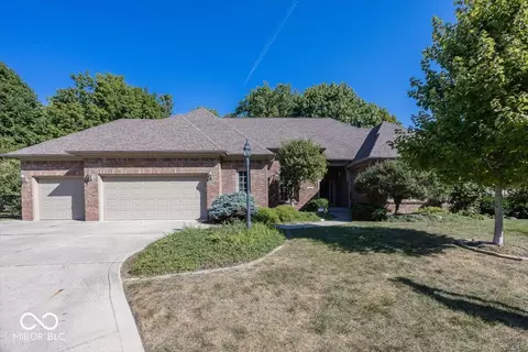 9440 Timberline Dr, Indianapolis, IN 46256