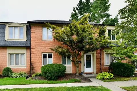 1113 Canterbury Sq S, Indianapolis, IN 46260