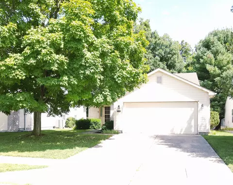 10566 Northern Dancer Dr, Indianapolis, IN 46234